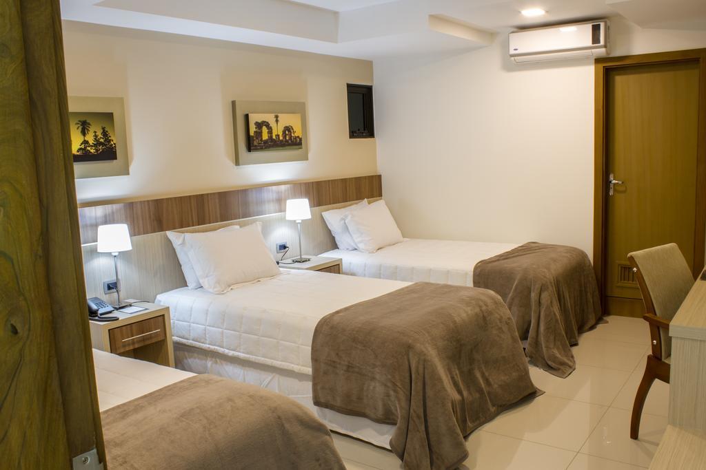 Bella Vista Hotel - Encarnacion Bilik gambar